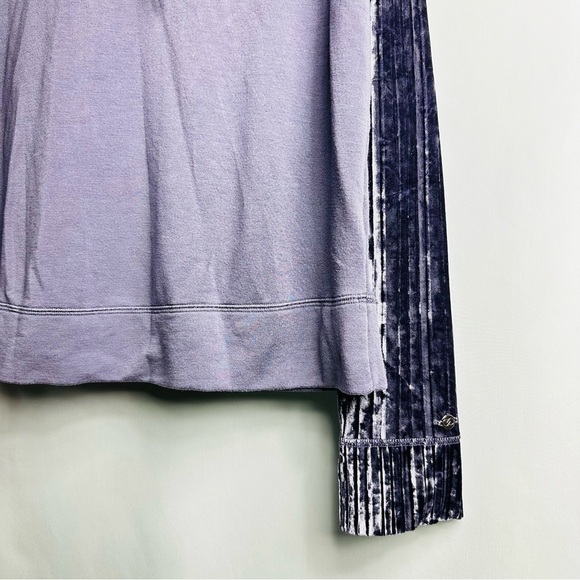 Calia by Carrie Underwood Women’s Med Purple Velvety Long Sleeve Pullover Jacket - Picture 6 of 8